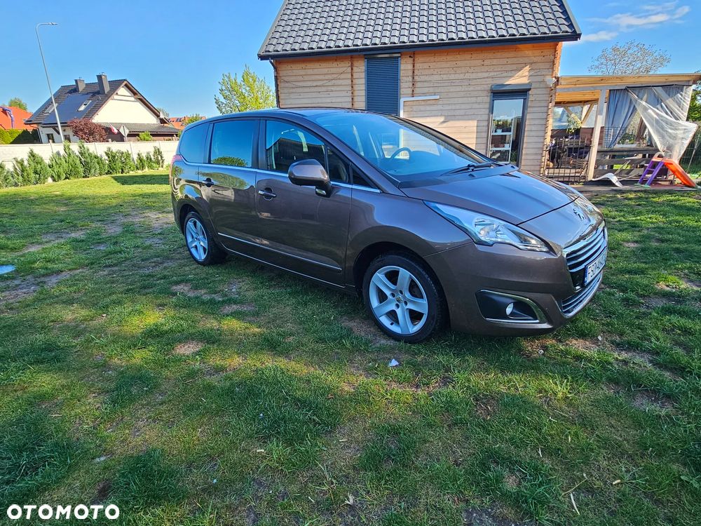 Peugeot 5008 120 VTi Premium - 12