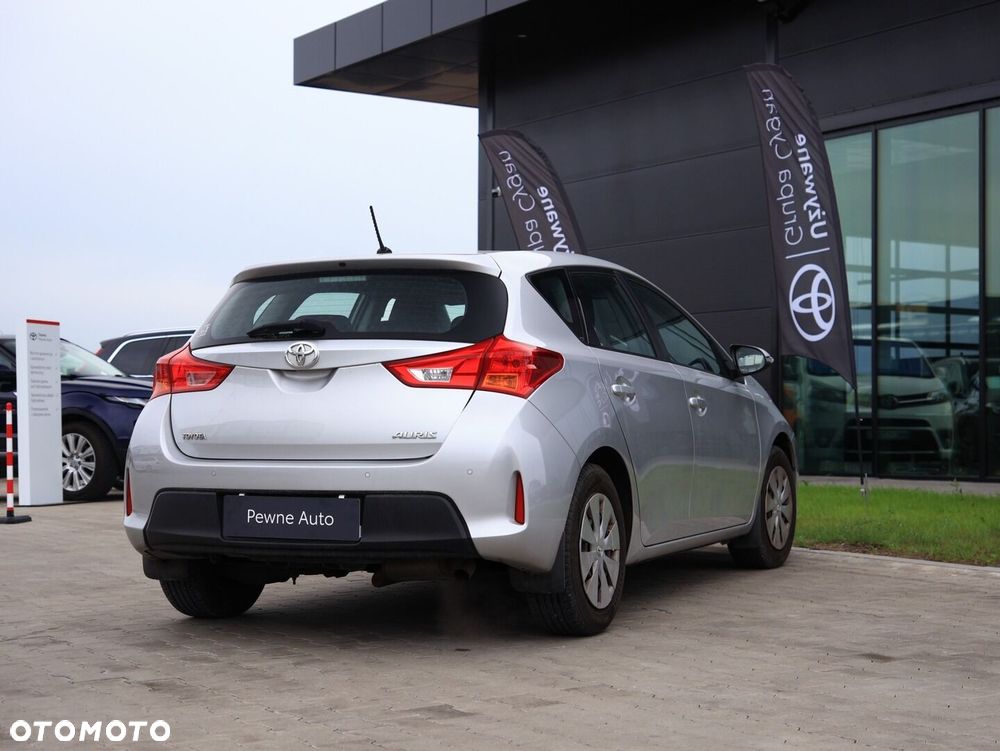 Toyota Auris 1.6 Active - 5