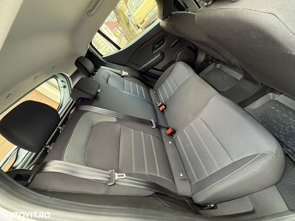 Dacia Sandero Stepway TCe 90 MT6 Comfort - 9