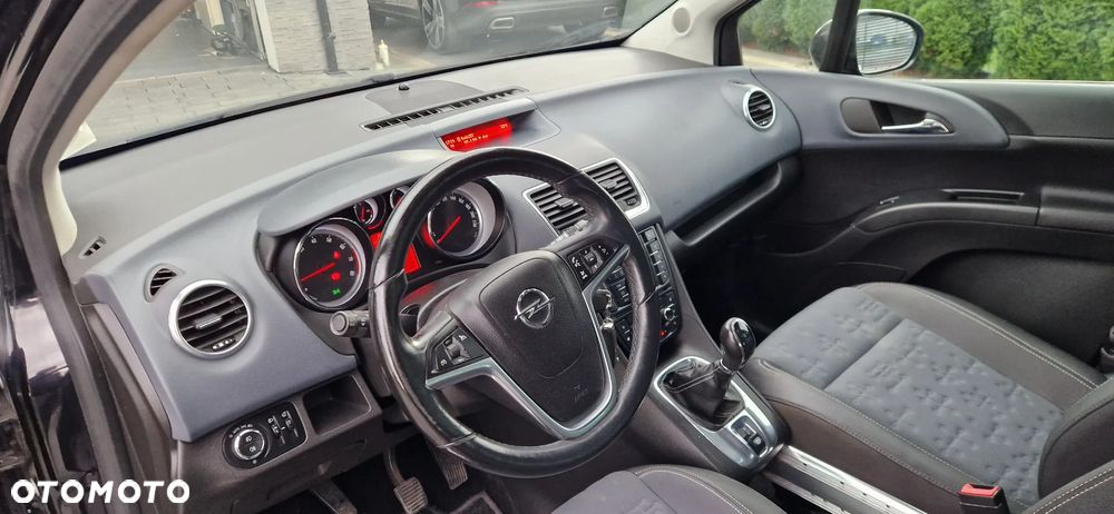 Opel Meriva 1.4 Innovation - 26