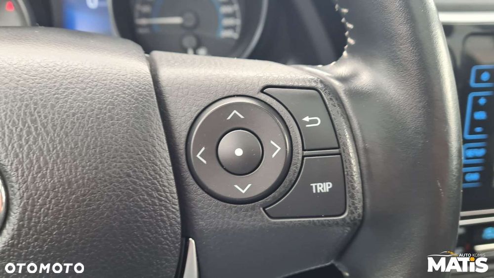 Toyota Auris - 38