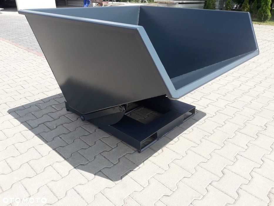 Solidny Kontener Do Ciężkich Ładunków Samowyładowczy NTZ 600 - 3