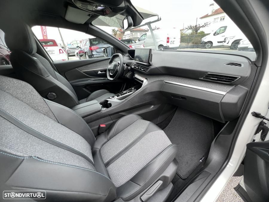 Peugeot 3008 1.6 Hybrid Allure Pack e-EAT8 - 22