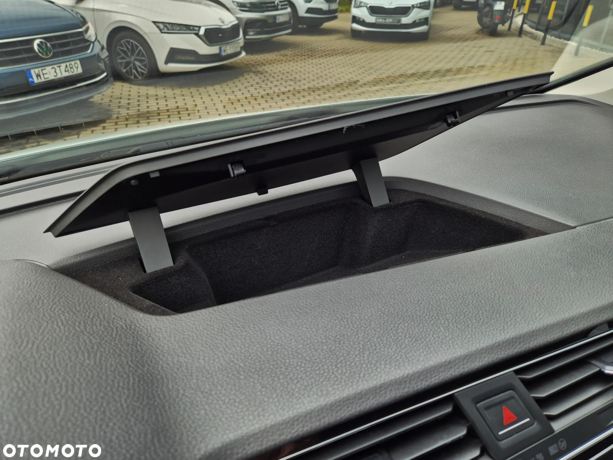 Volkswagen Touran 1.5 TSI EVO Highline - 12