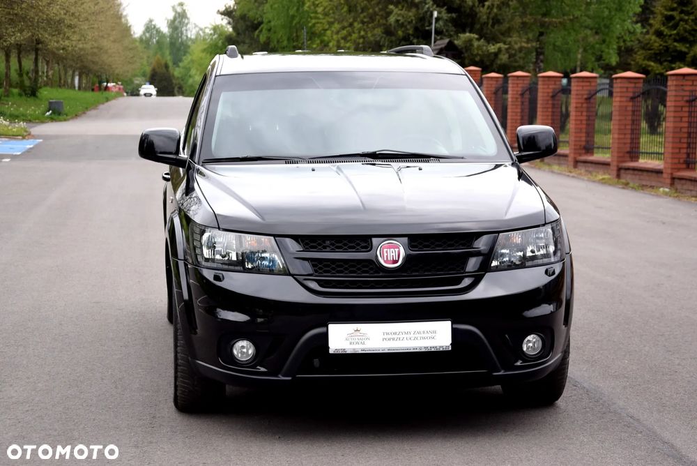 Fiat Freemont 2.0 Multijet Black Code AWD - 11