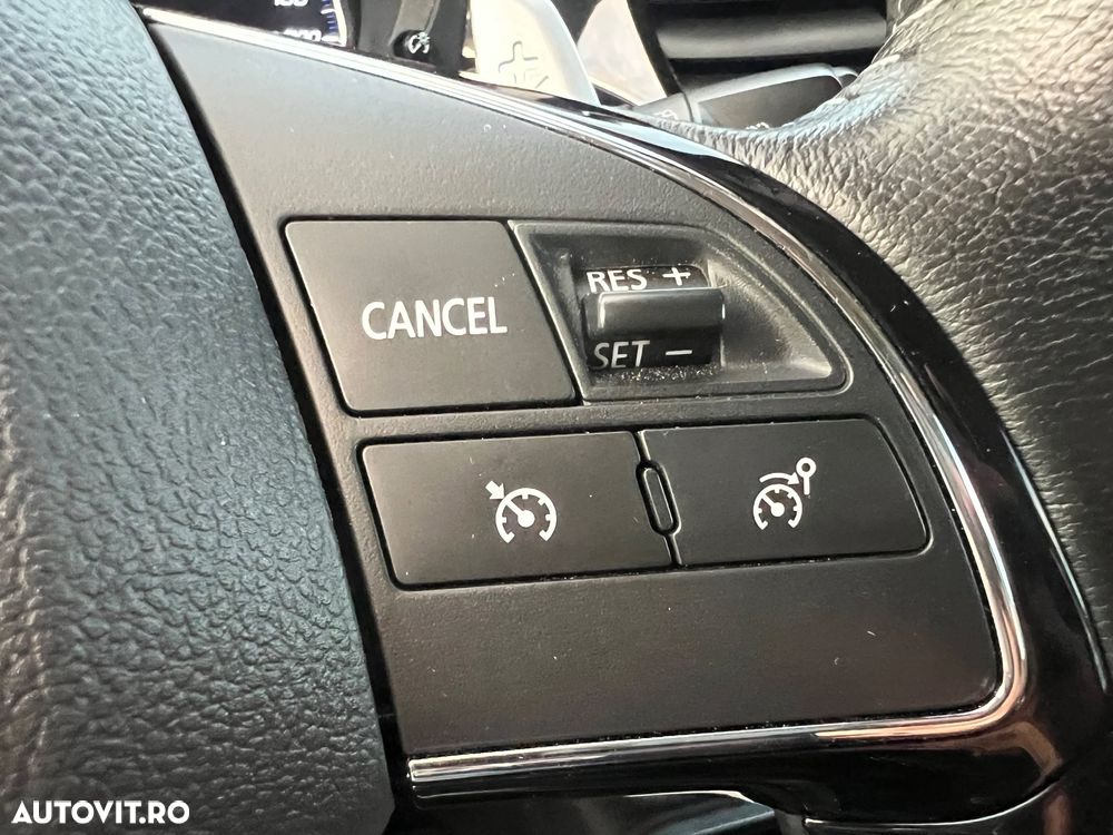 Mitsubishi Outlander 2.2 DI-D 4WD Automatik Plus - 18
