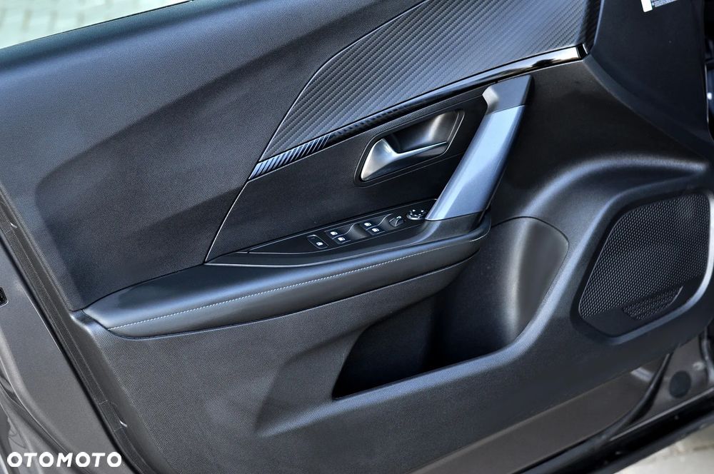 Peugeot 2008 1.5 BlueHDi Allure Pack S&S EAT8 - 19