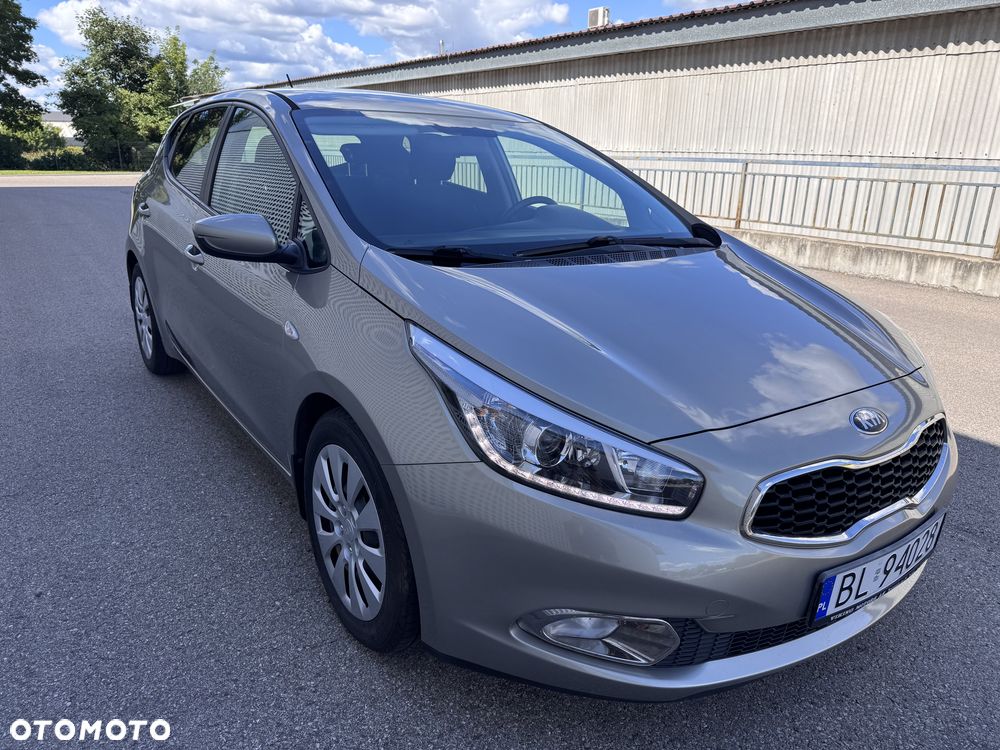 Kia Ceed 1.4 CVVT - 10