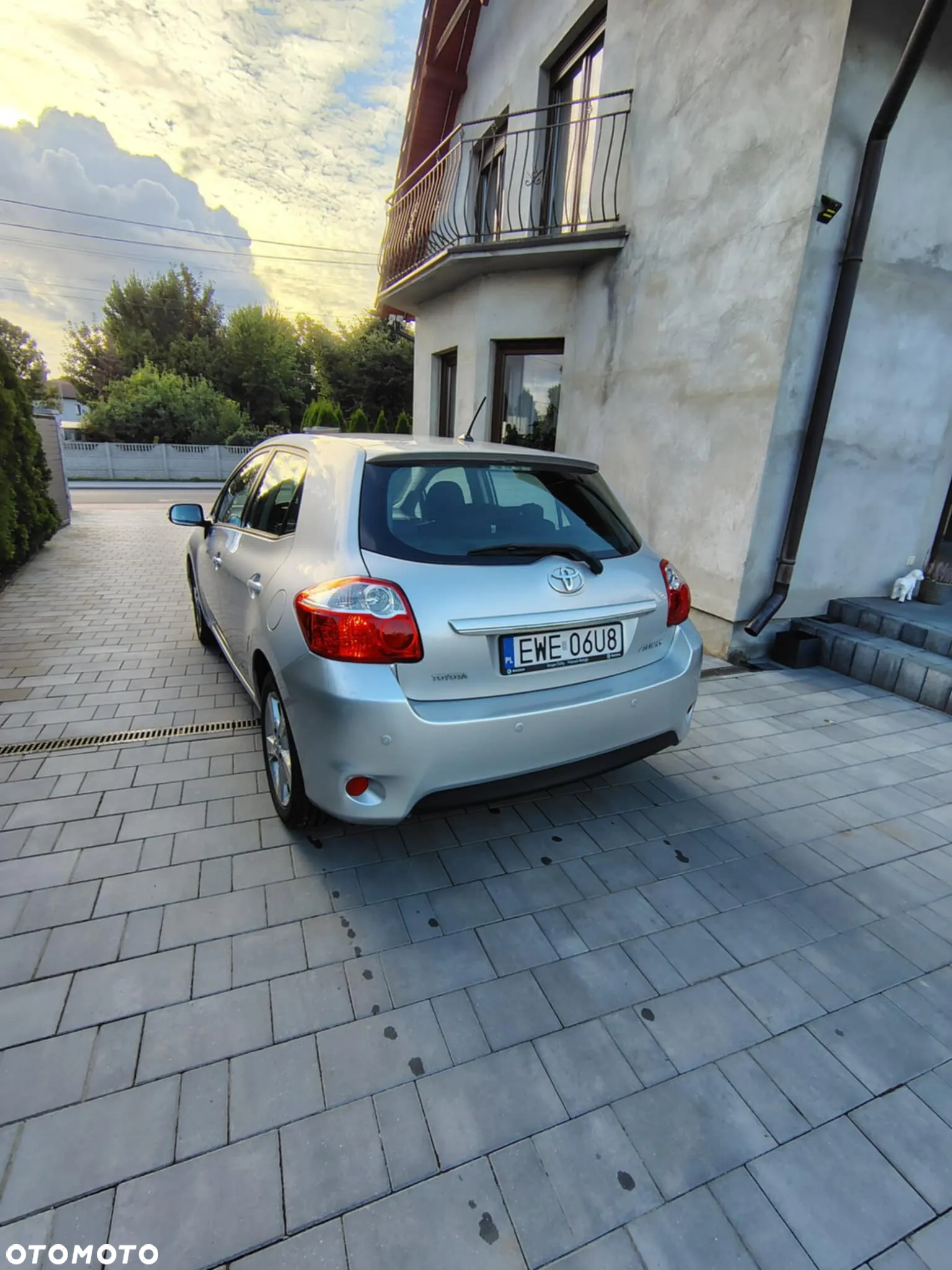 Toyota Auris 1.6 Premium - 5