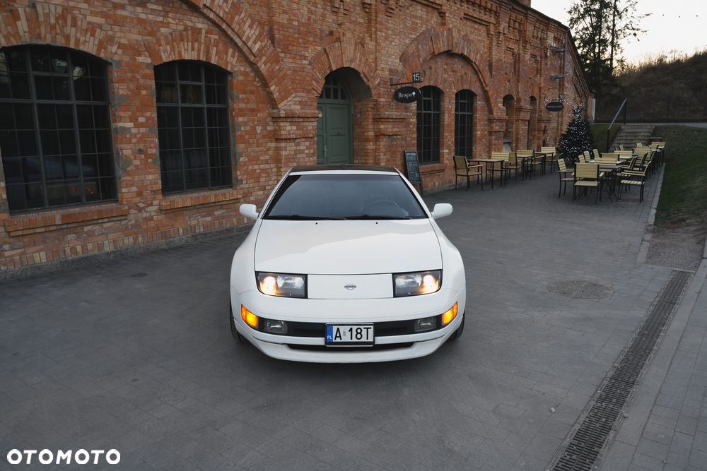 Nissan 300 ZX - 19