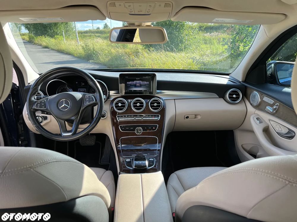 Mercedes-Benz Klasa C 300 7G-TRONIC - 8