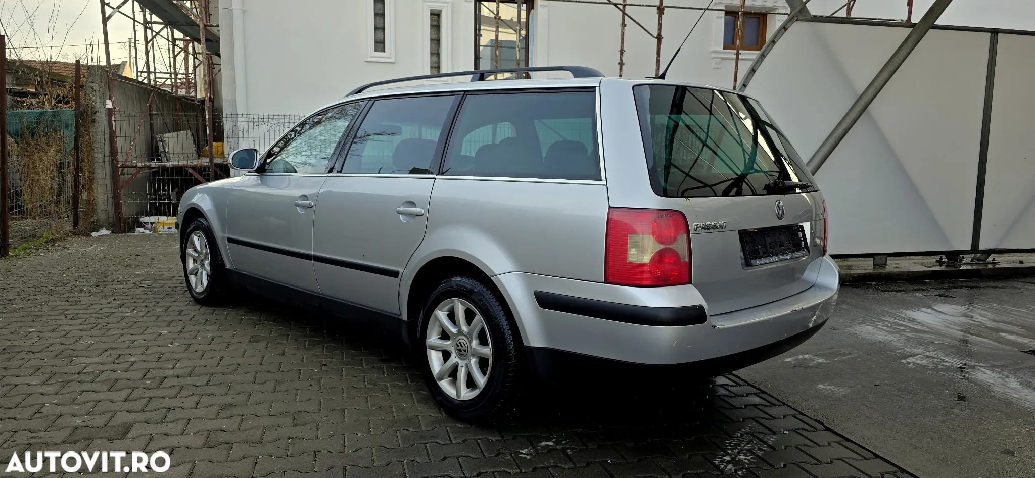 Volkswagen Passat Variant 2.0 5V Comfortline Family - 9