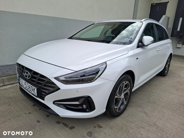 Hyundai i30 Kombi 1.5 T-GDI 48V-Hybrid Intro