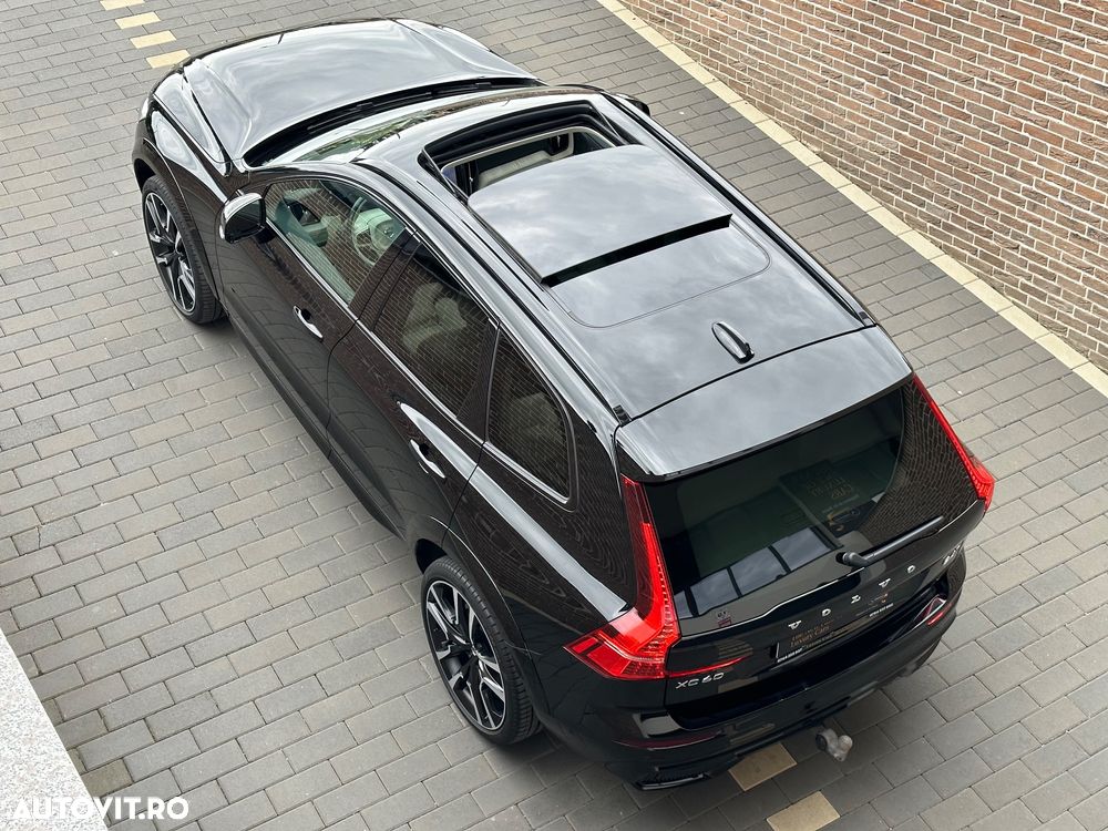 Volvo XC 60 B4 MHEV AT AWD Ultimate Dark - 5