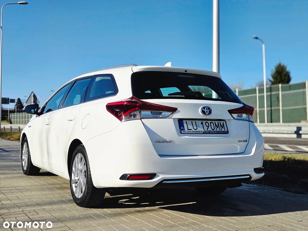 Toyota Auris - 6