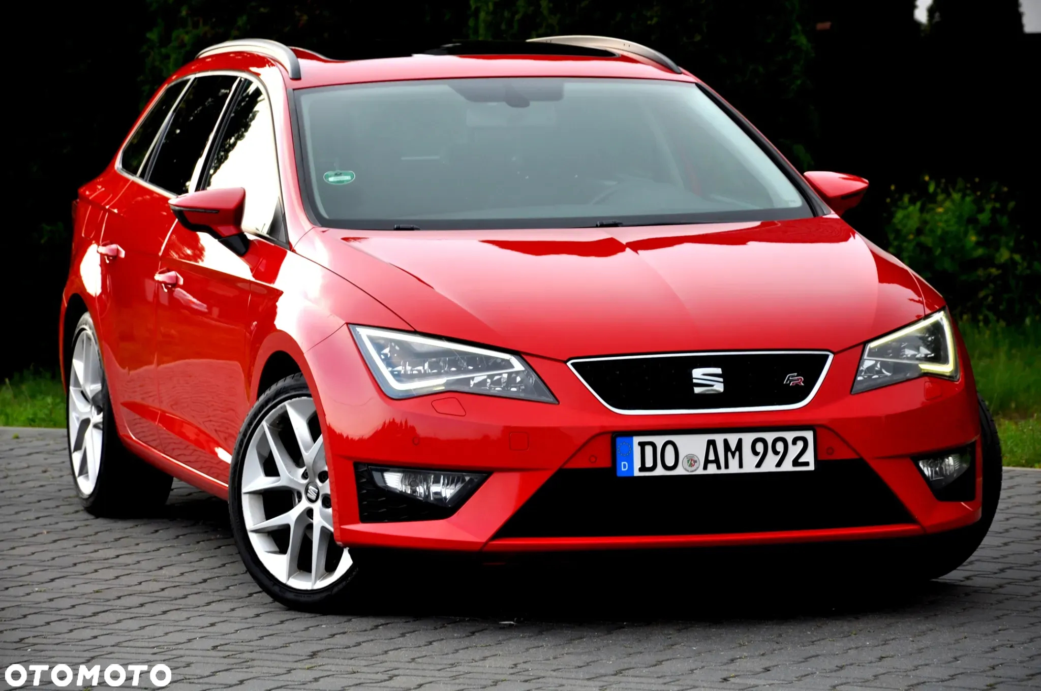 Seat Leon 2.0 TDI DPF DSG FR Black Matt Edition - 11