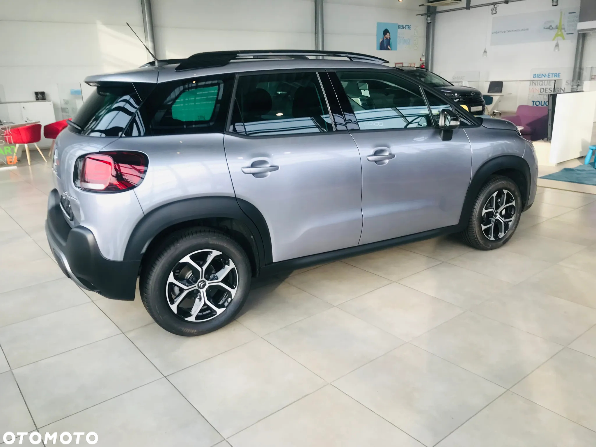 Citroën C3 Aircross 1.2 PureTech Shine S&S - 17