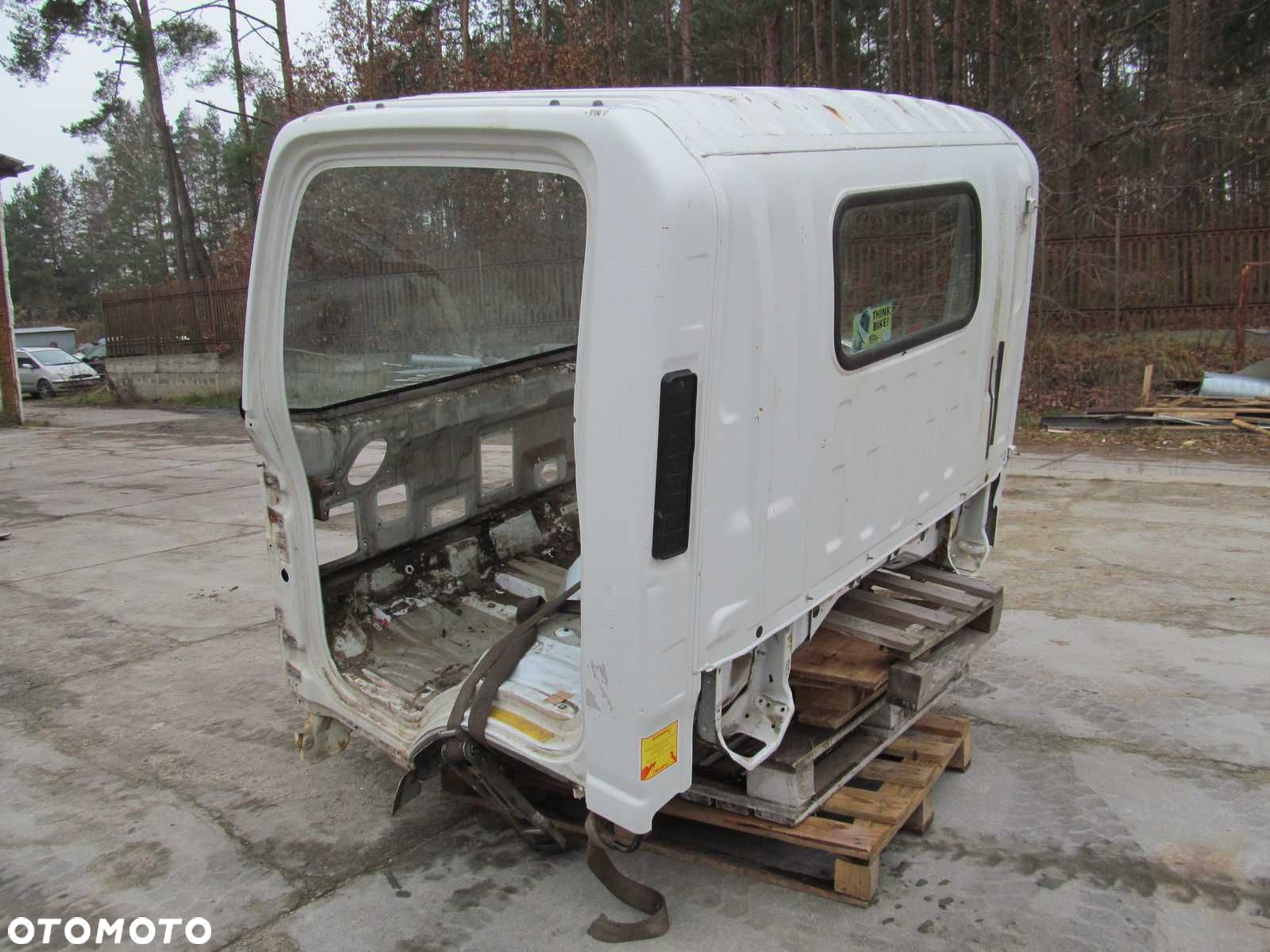 ISUZU N35 N75 NPR NQR GRAFTER 7-18 KABINA KAROSERJA WASKA DACH CWIARTKA 11R - 4
