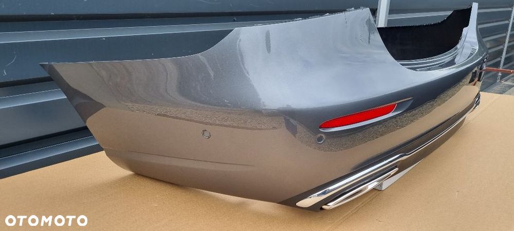 Mercedes E Klasa W213 Lift Sedan 2020- zderzak tył oryginał MD270 - 6