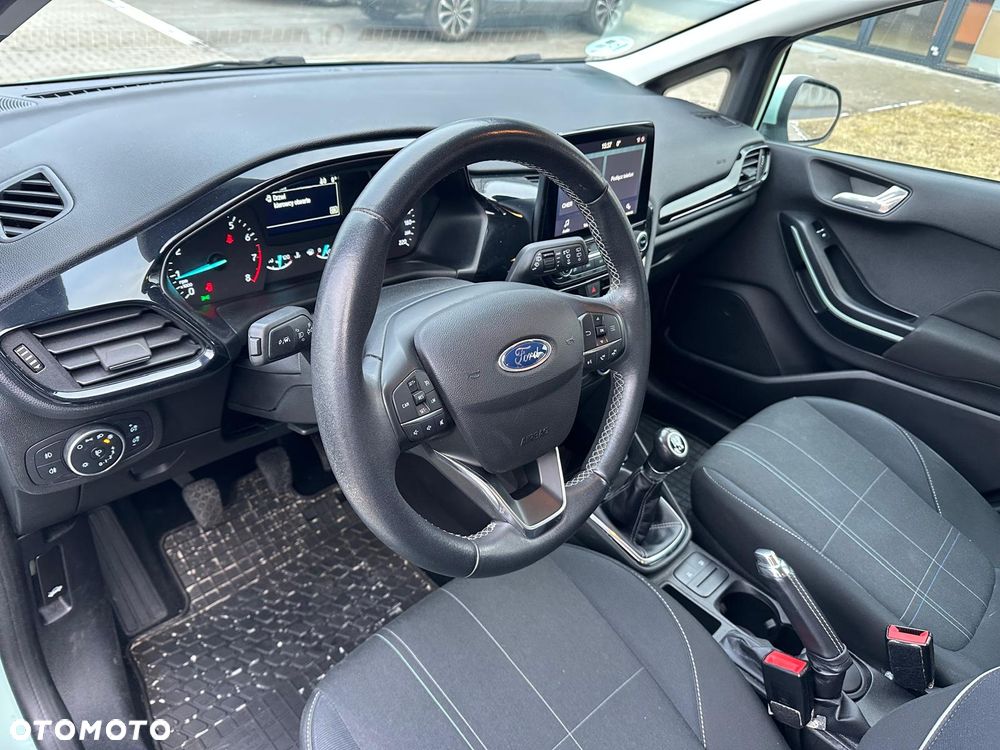 Ford Fiesta 1.1 S&S COOL&CONNECT - 12