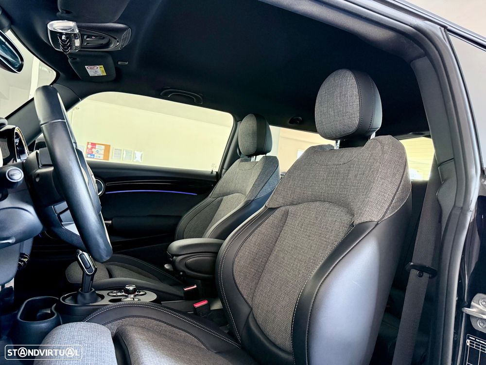 MINI 3 Portas Cooper SE Premium Essential - 20