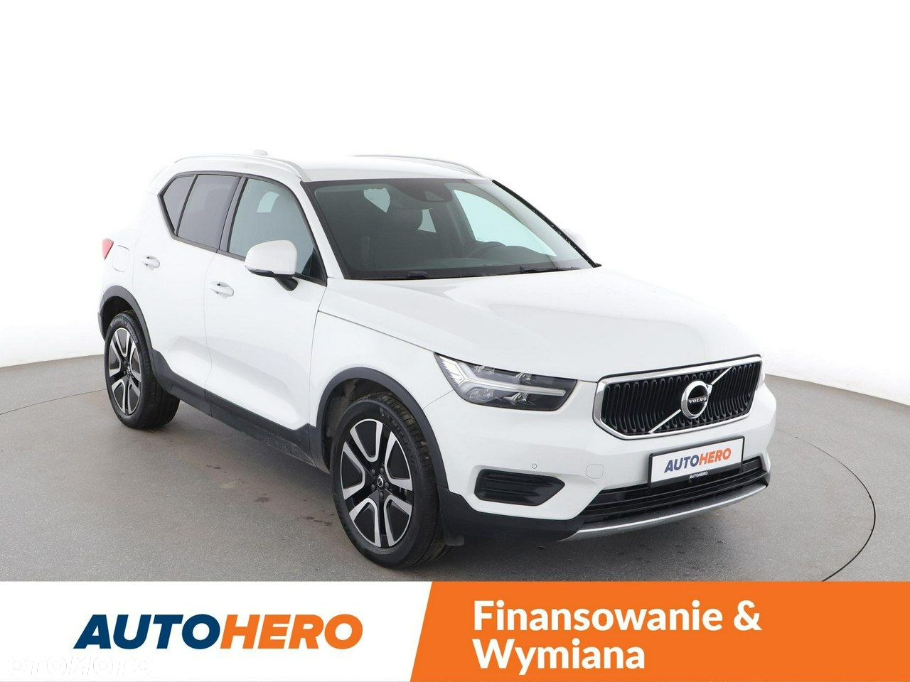 Volvo XC 40 D3 AWD Momentum - 10