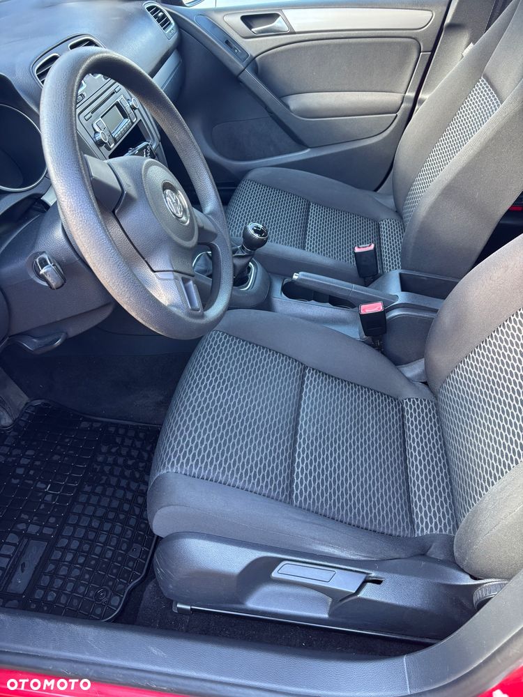 Volkswagen Golf - 9