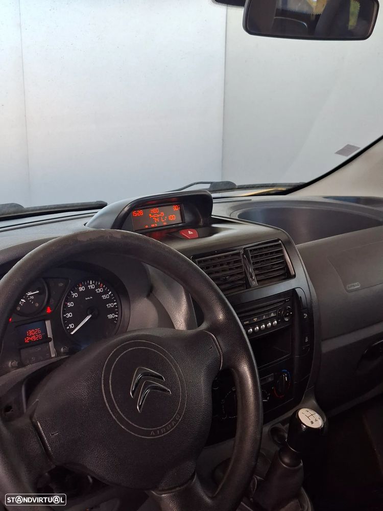 Citroën Jumpy 1.6 HDi L2H1 Semi-Vidrada - 9