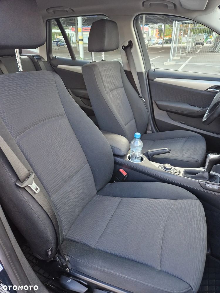 BMW X1 xDrive18d - 6