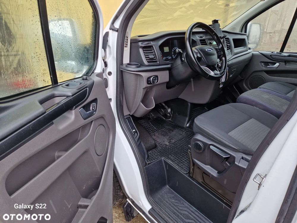Ford TRANSIT CUSTOM - 6