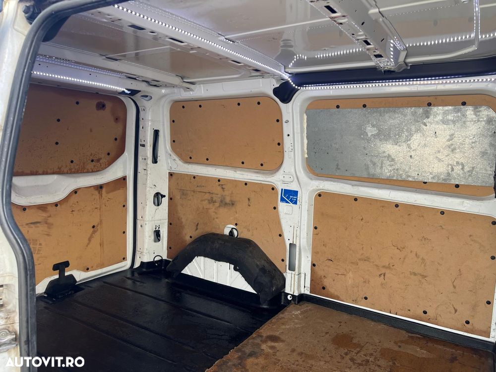 Ford Transit - 6