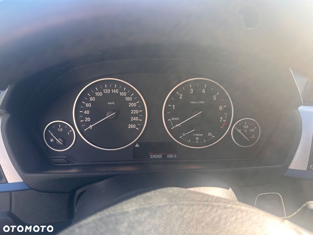 BMW Seria 3 - 12