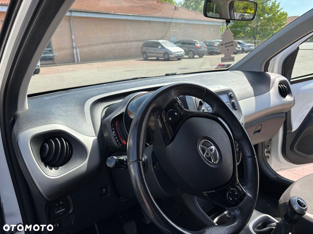 Toyota Aygo - 12