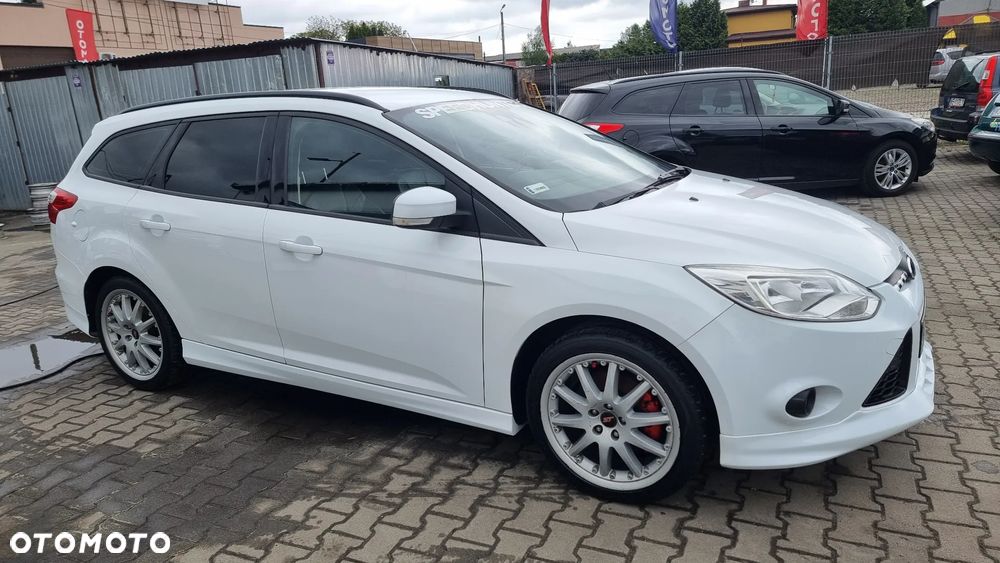 Ford Focus 1.0 EcoBoost Titanium - 17