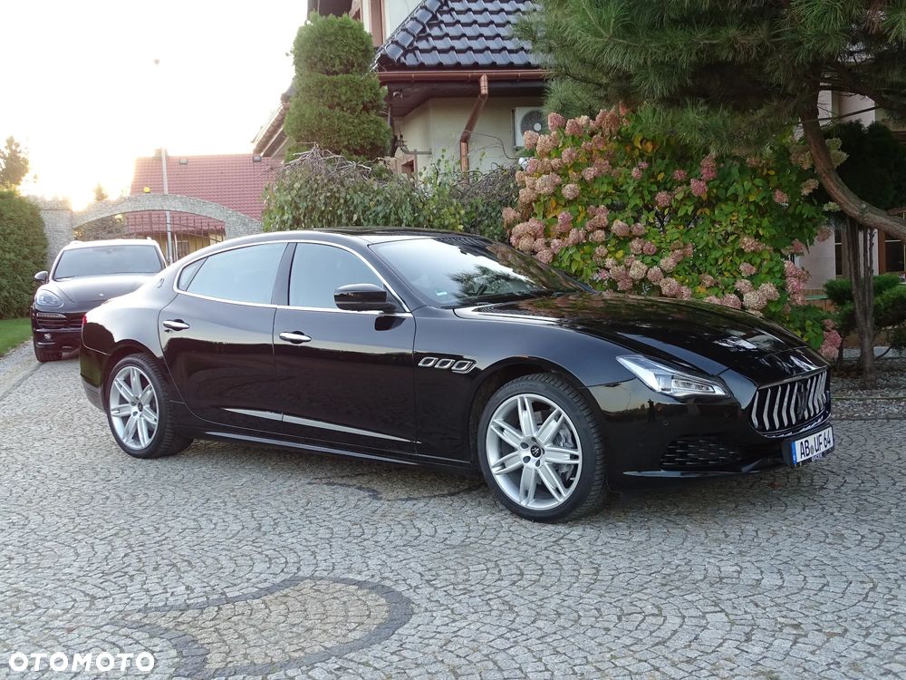 Maserati Quattroporte - 38