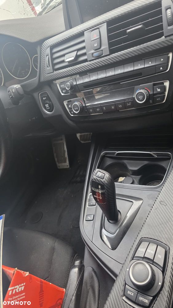 BMW Seria 3 316d - 15