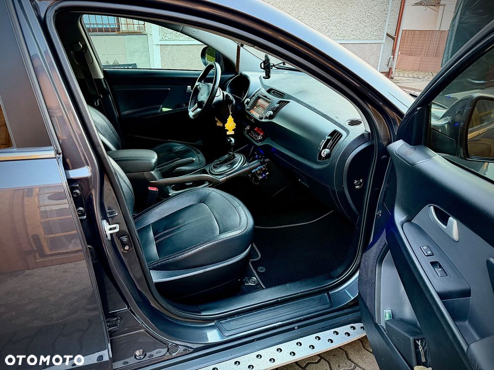 Kia Sportage 2.0 CRDI L - 8