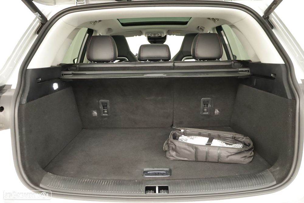 MG EHS 1.5 T-GDI Plug-in Hybrid Luxury - 27