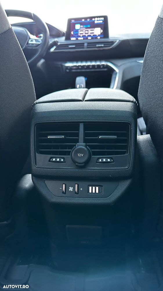 Peugeot 5008 BlueHDI 130 EAT8 GT - 7