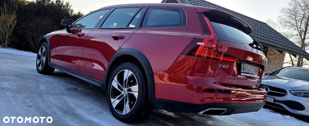 Volvo V60 Cross Country D4 AWD Geartronic Pro - 22