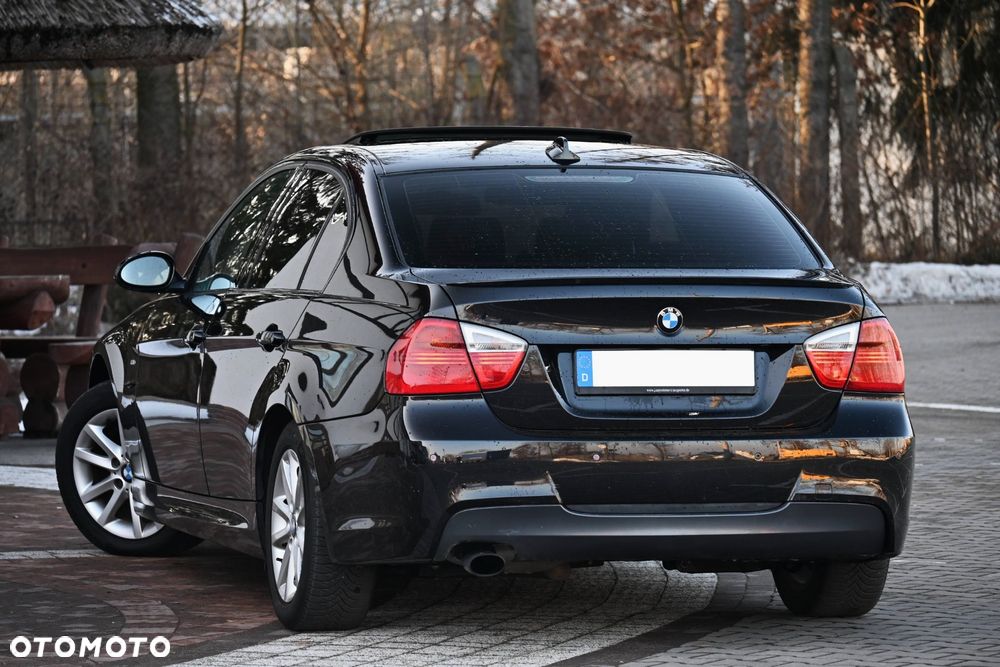 BMW Seria 3 318d DPF Edition Sport - 14