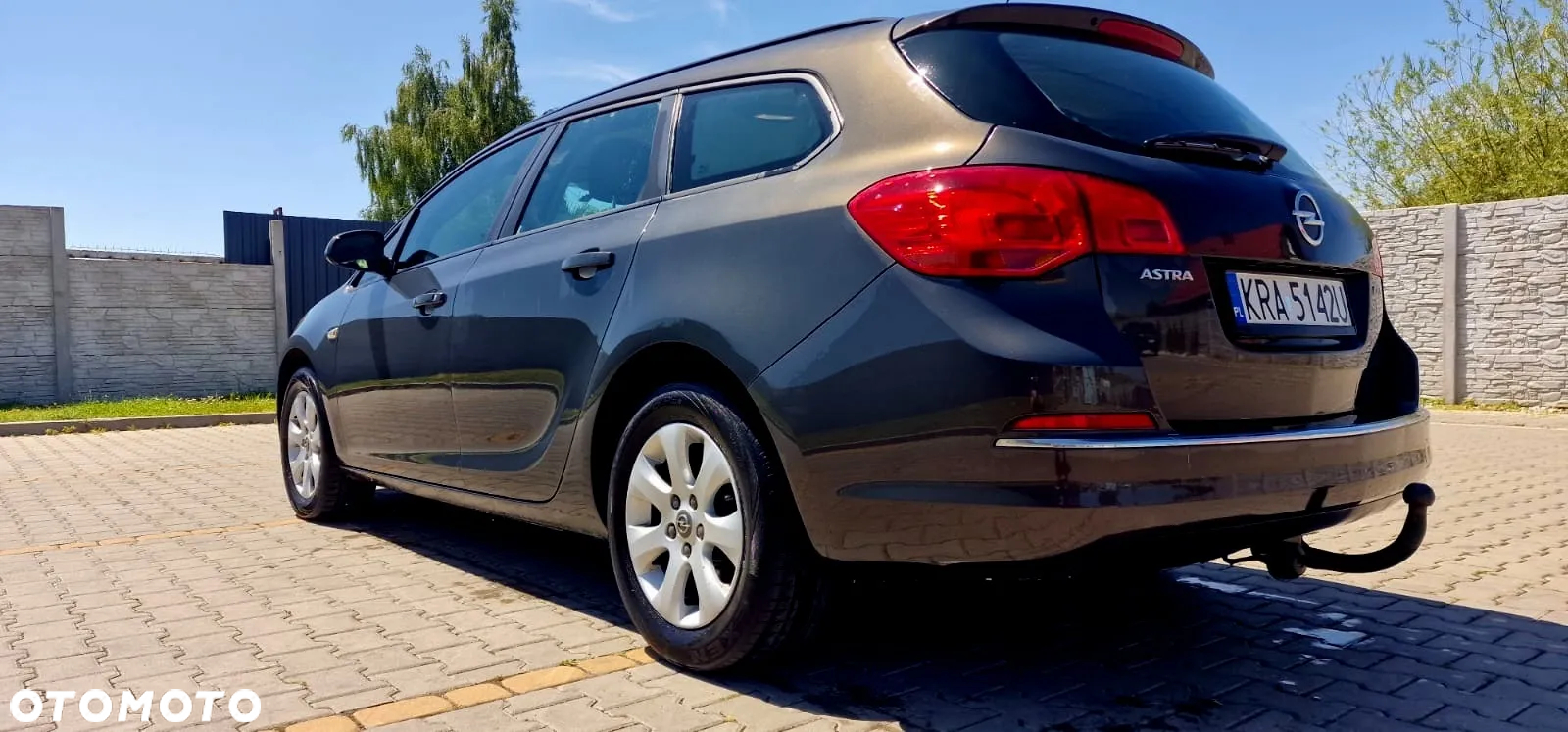 Opel Astra IV 1.6 CDTI Cosmo - 6
