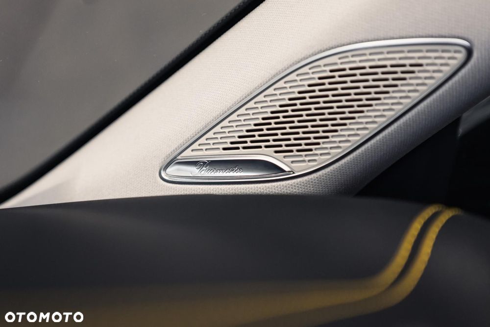 Mercedes-Benz CLA AMG 45 S 4-Matic+ 8G-DCT - 32