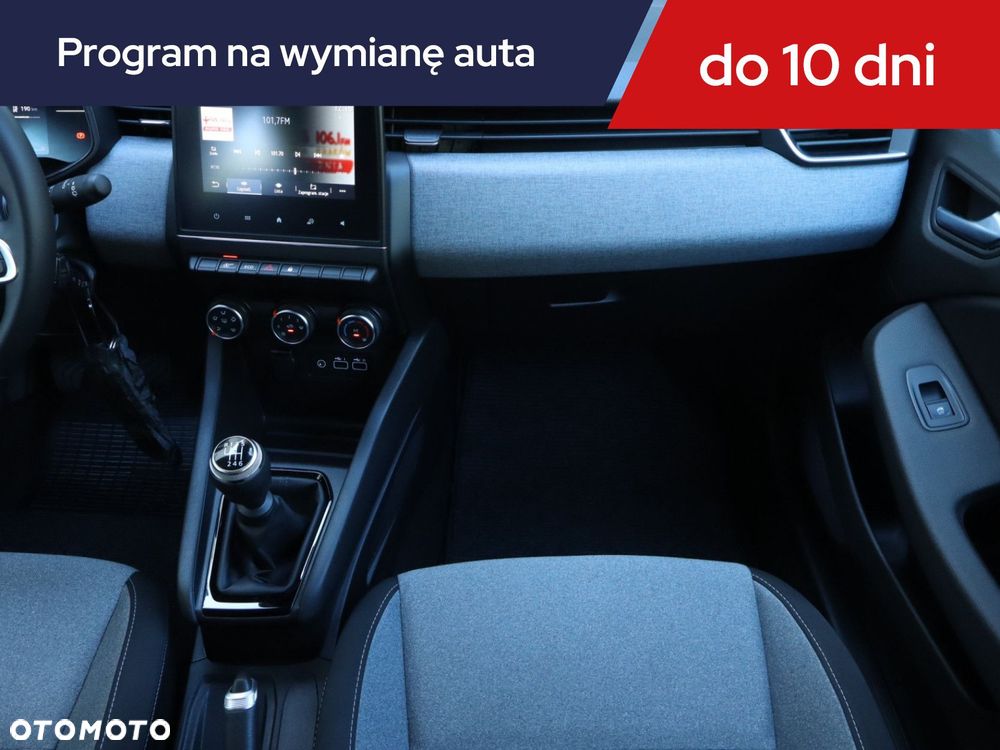 Renault Clio - 10