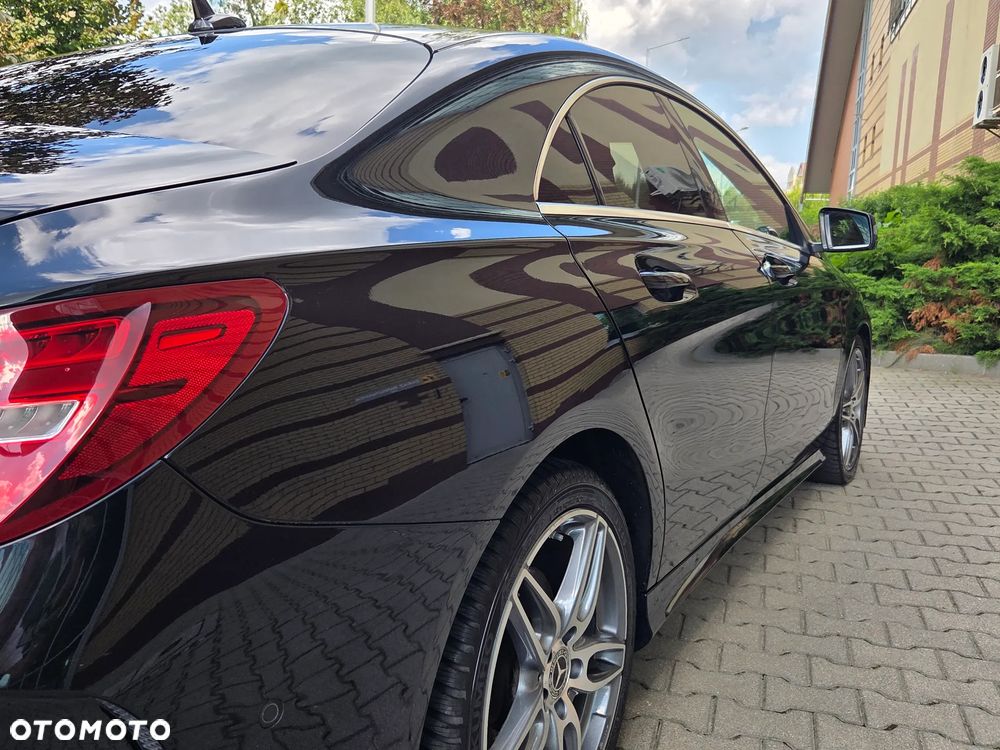 Mercedes-Benz CLA 200 7G-DCT AMG Line - 15