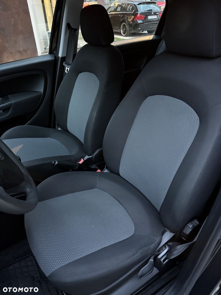 Fiat Grande Punto - 12