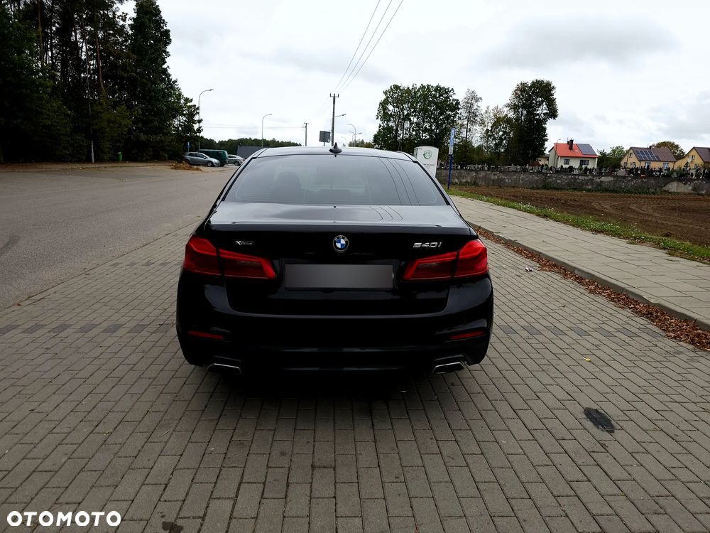 BMW Seria 5 540i xDrive M Sport sport - 11