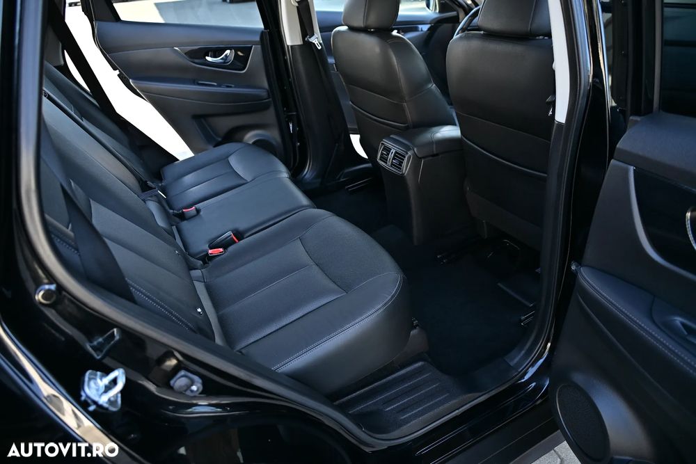 Nissan X-Trail 2.0 dCi ALL-MODE 4x4i Xtronic Tekna - 19