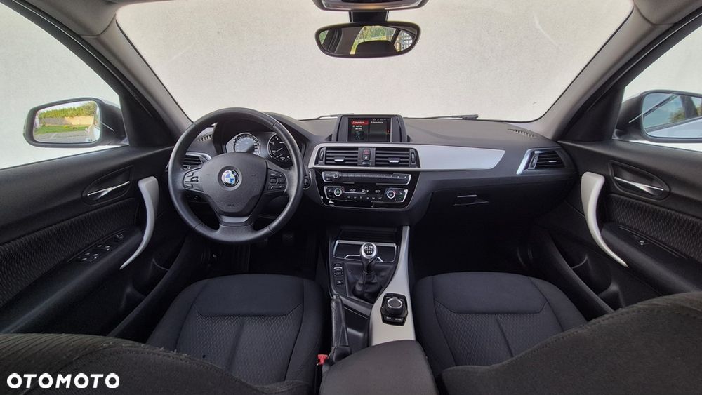 BMW Seria 1 116d Sport Line Shadow - 9
