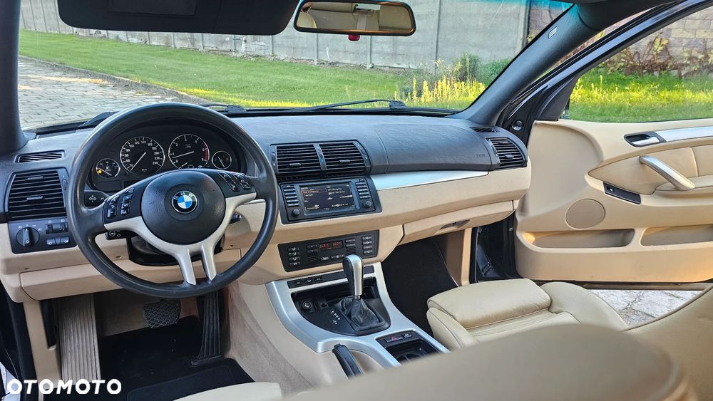 BMW X5 - 16